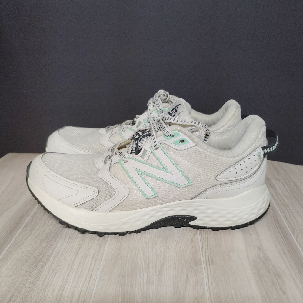 New Balance ATR Women's White and Green Sneakers Trail Running Shoes